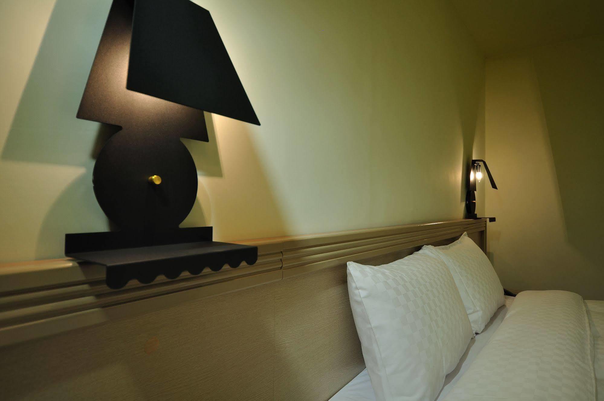 Bravo Hotel Taichung Exterior foto